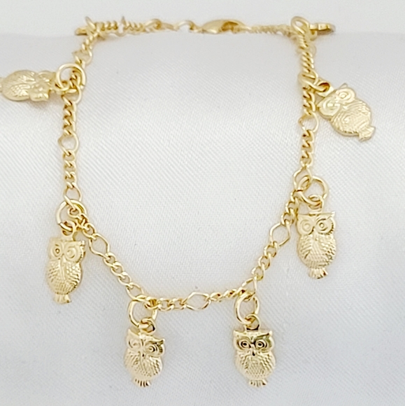 Gold plated Other - Owl charms baby girl bracelet. Gold plated. New